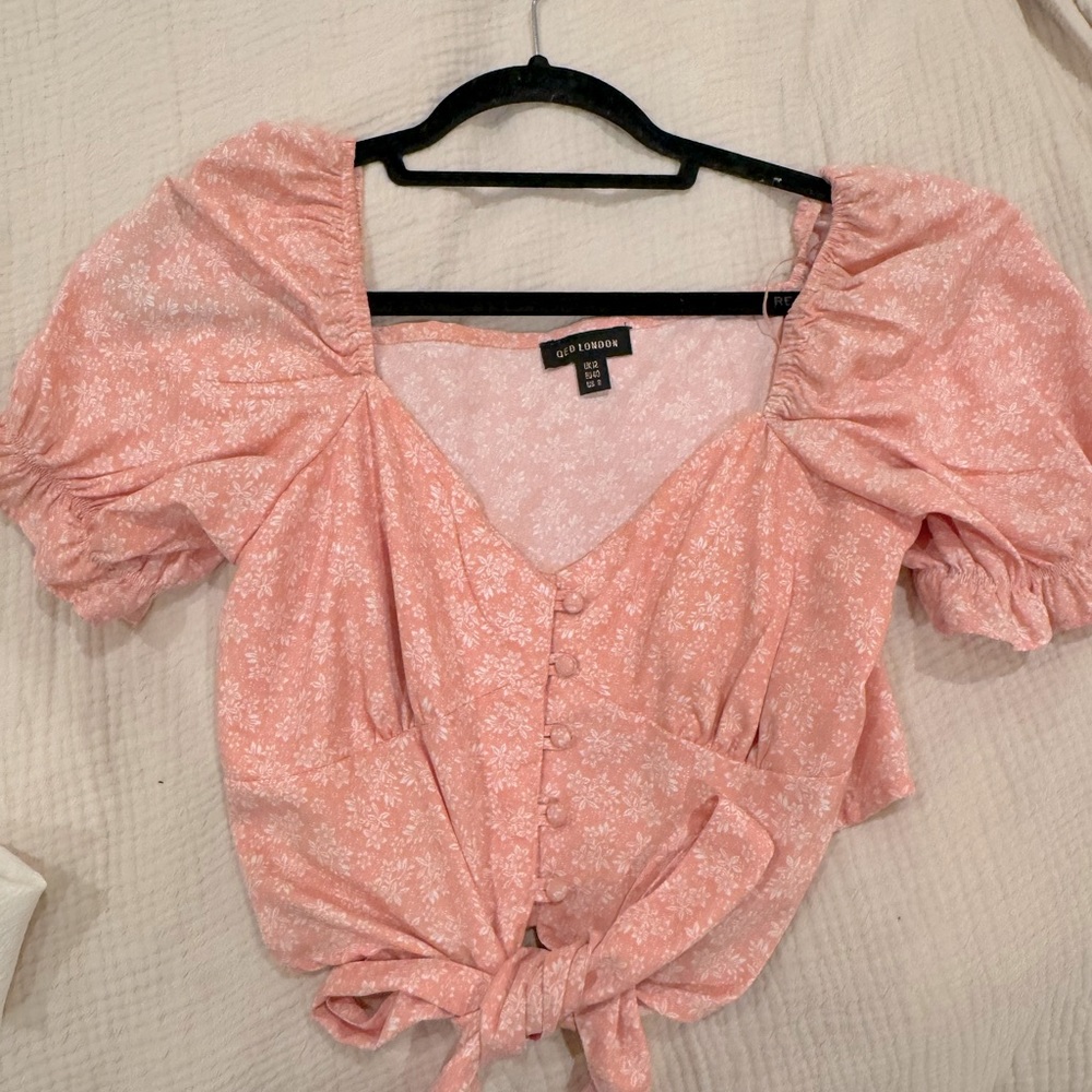 Pink Puff Sleeve Top- Qued London